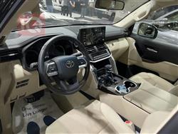 تۆیۆتا لاند کروزەر